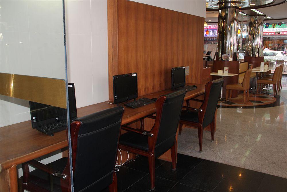 The Privi Suites Pattaya Luaran gambar