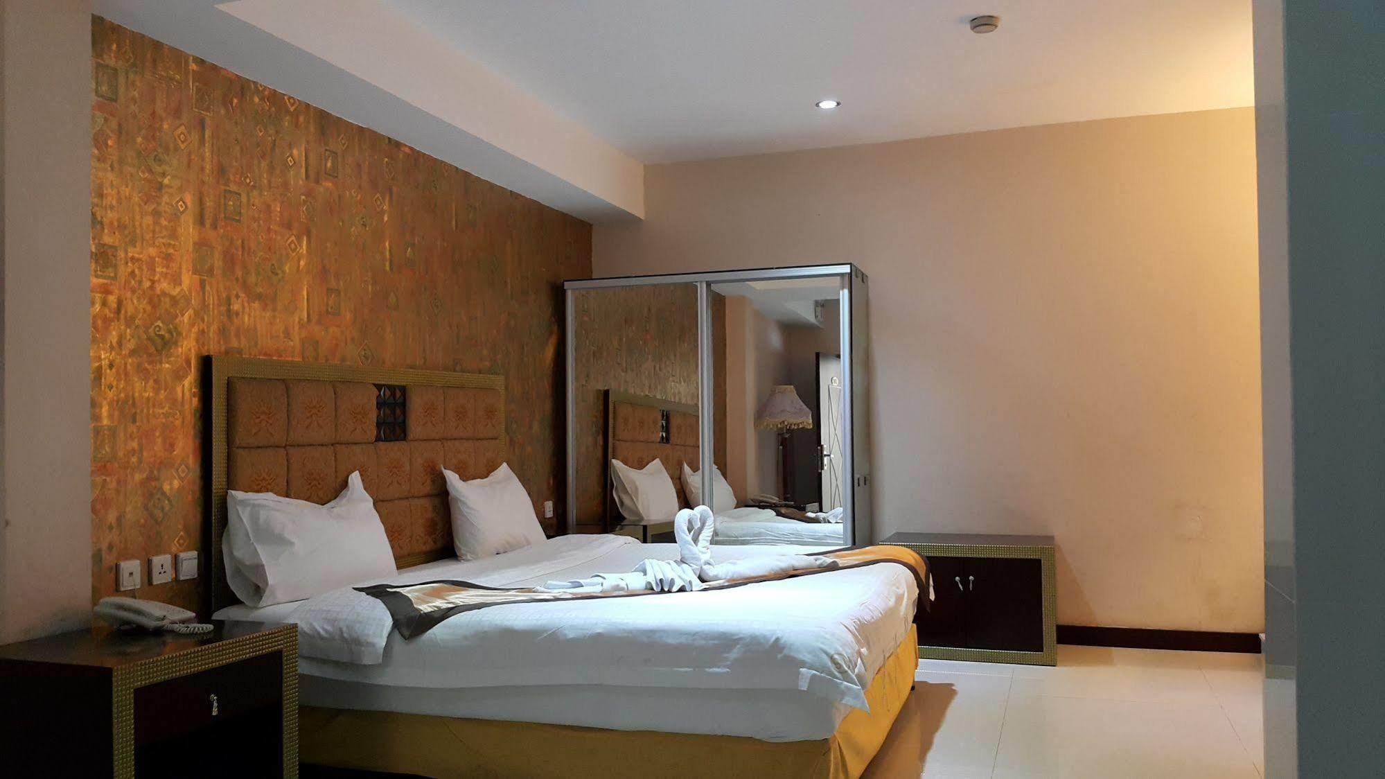 The Privi Suites Pattaya Luaran gambar
