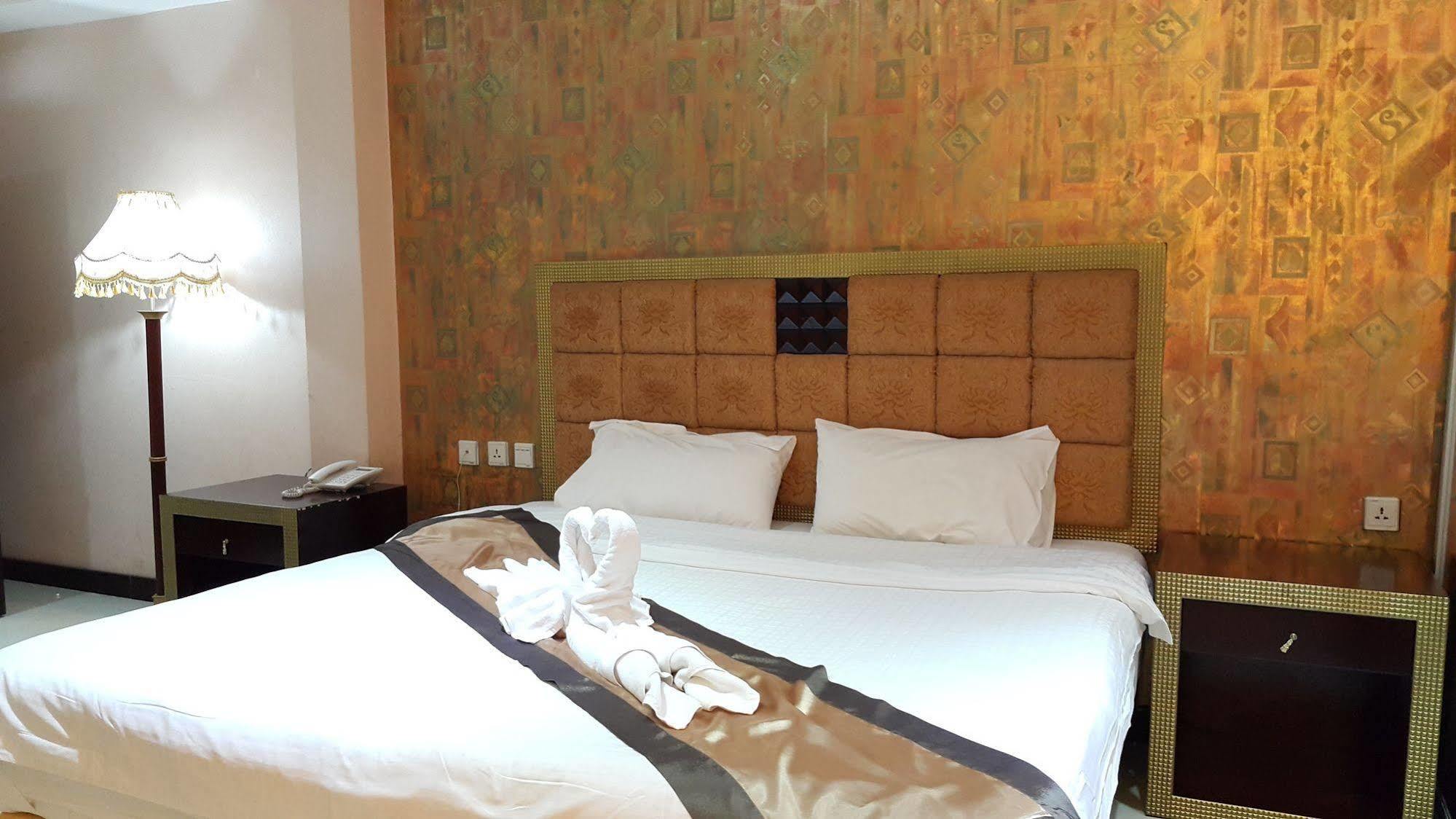 The Privi Suites Pattaya Luaran gambar